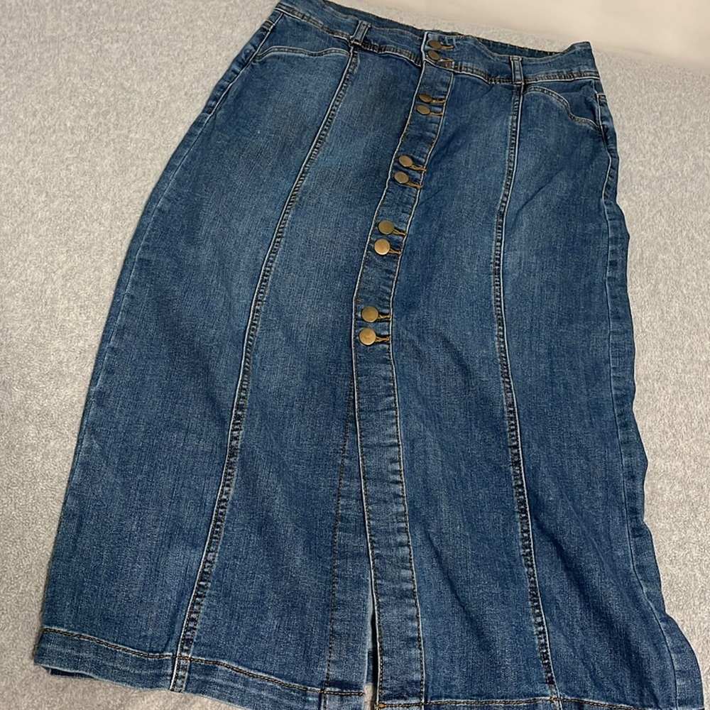 Y2K Denim Midi Skirt Size 10 Button Front Modest Boho Western Cottage Country